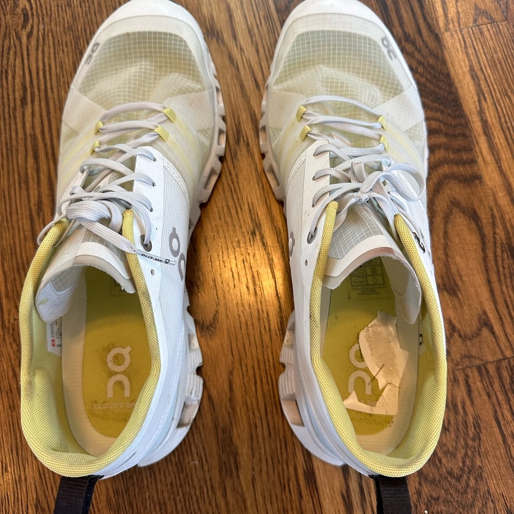 Men’s On-cloud. Only ran in them maybe twice.